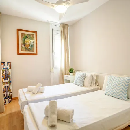 Daire Golden Sands By Hello Homes