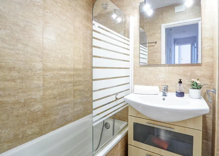 Golden Sands By Hello Homes * 시체스
